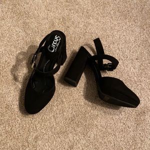NWOT Circus by Sam Edelman Block Heels with Ankle Straps